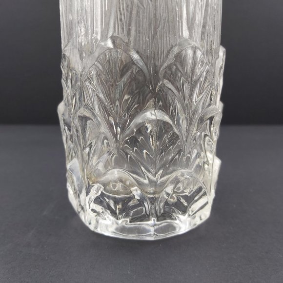 Fidenza Italy Leaf Embossed Frosted Glass Vase Heavy 6 x 3 inch Art Deco Style - Picture 6 of 10